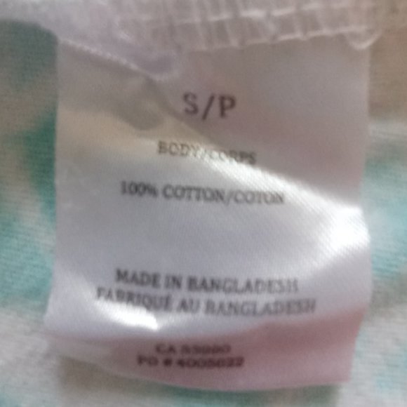 Charlie Brown and the  Peanuts gang Tie dye Tee size Small - Picture 3 of 7